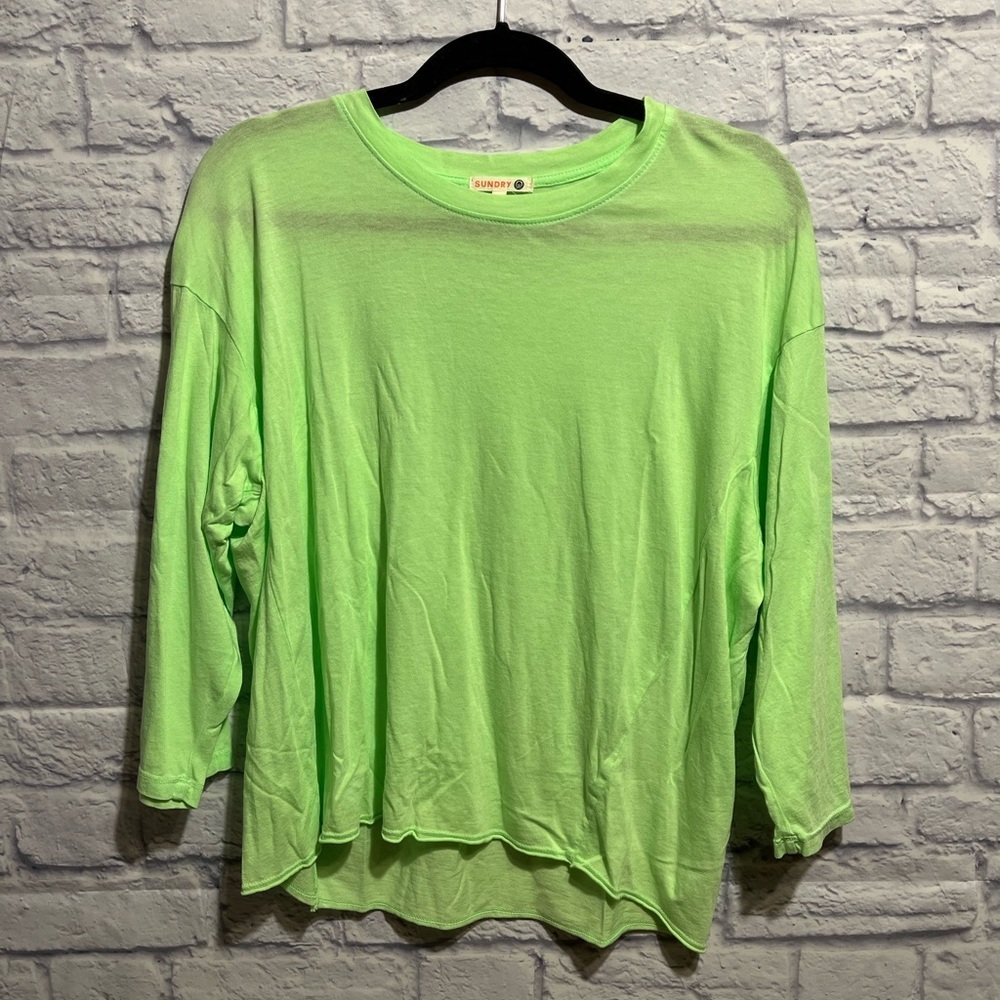 NWOT Sundry Top Size 1 (small)